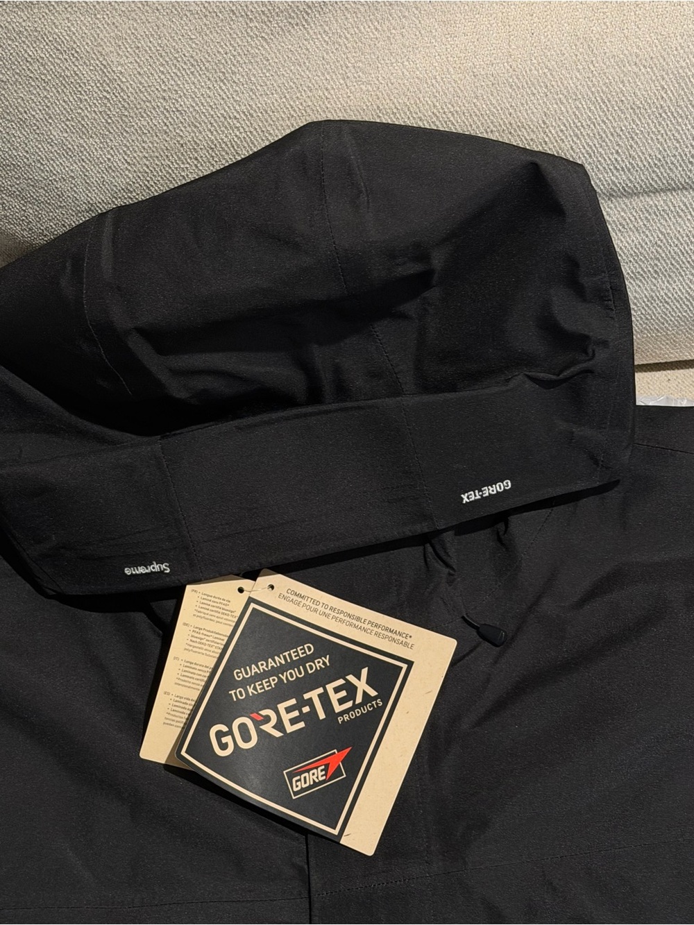 Supreme Gore-Tex Ghostface Shell Jacket Scream Size XL - Picture 7 of 12